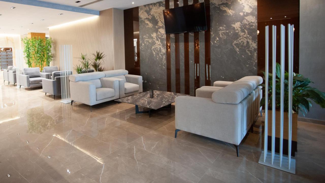 Agsel Hotel & Spa Tirana Exteriör bild