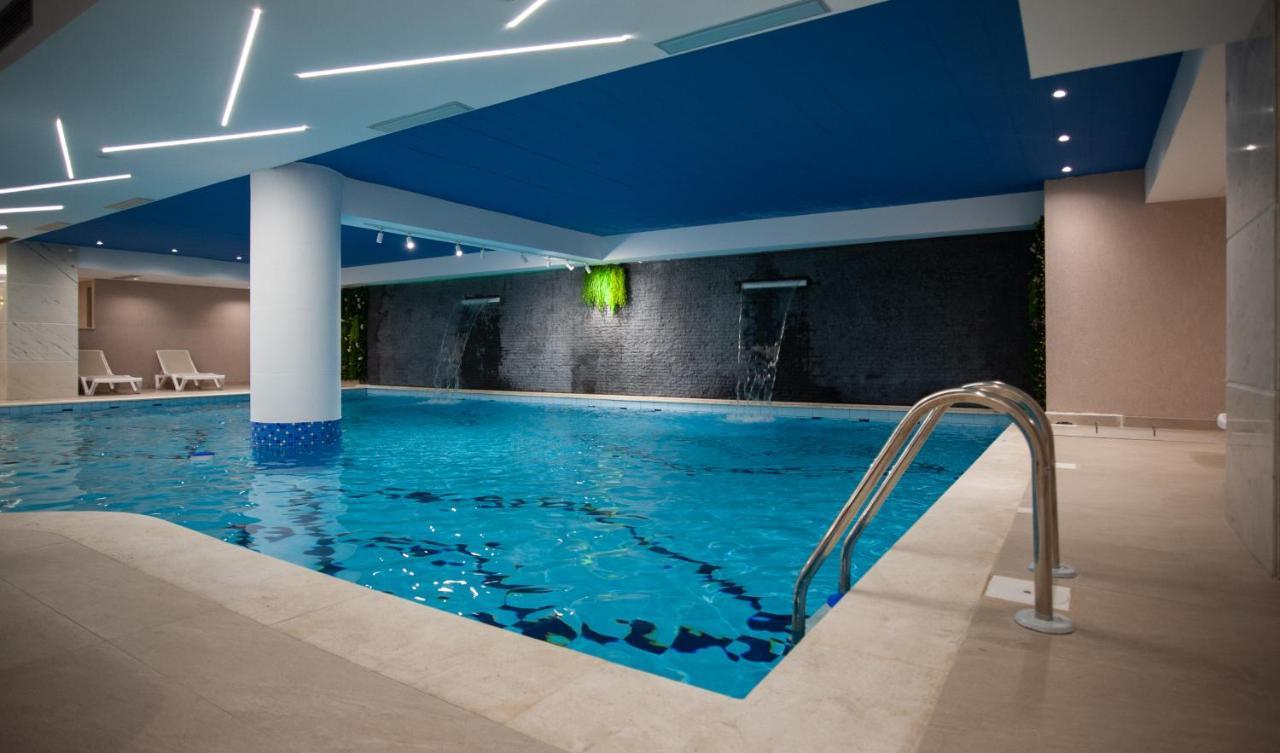 Agsel Hotel & Spa Tirana Exteriör bild